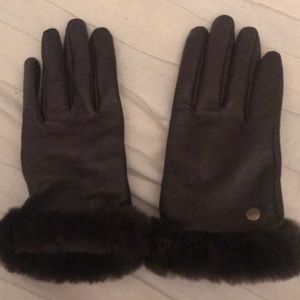 Ugg Gloves